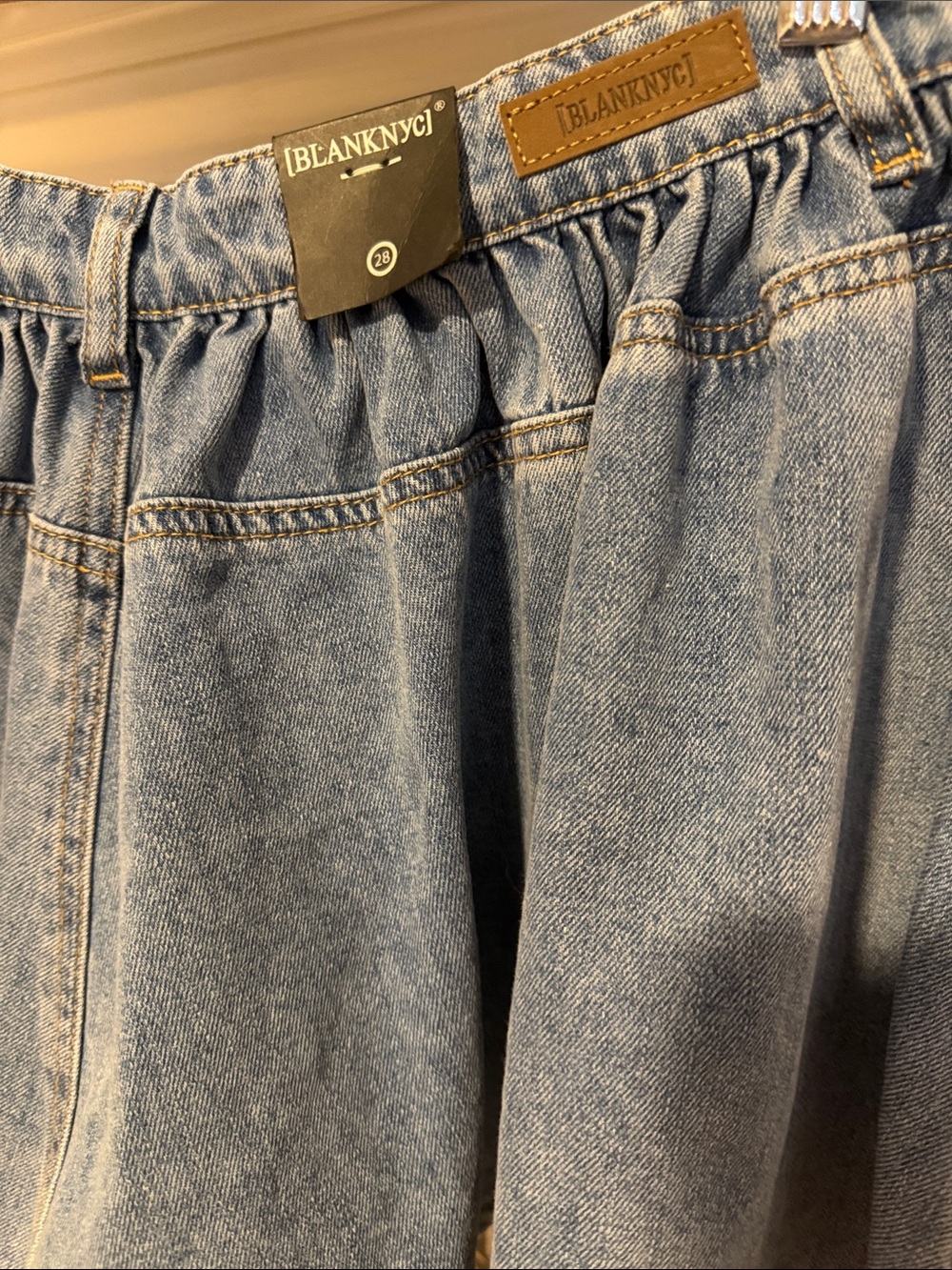 Anthropologie Blank NYC denim flare pleat mini skirt in light wash size 28 - Picture 5 of 7
